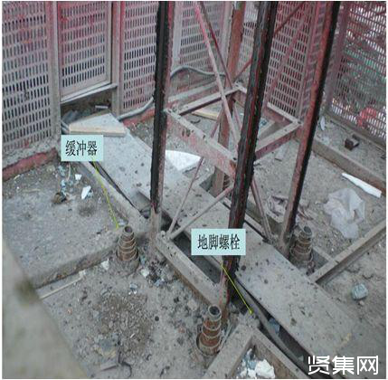 施工升降机安全保护装置、安全通病及防治措施